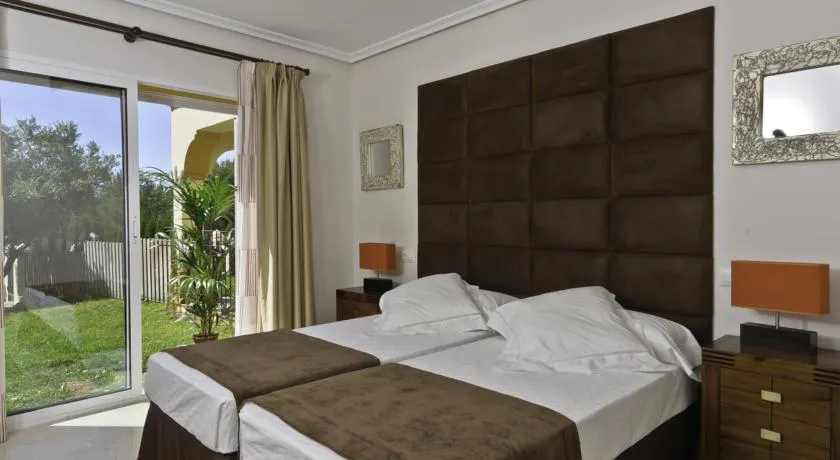 Fully Equipped Luxury Apartments